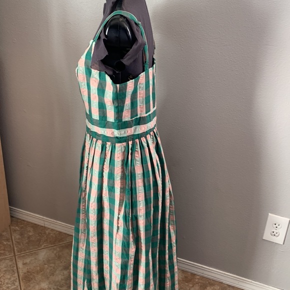 Emily and fin sundress - Picture 13 of 16